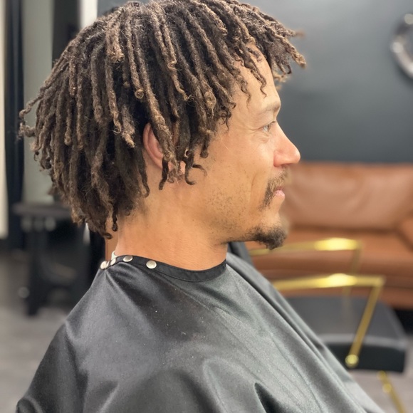 Dreadlocks - Picture 14 of 17